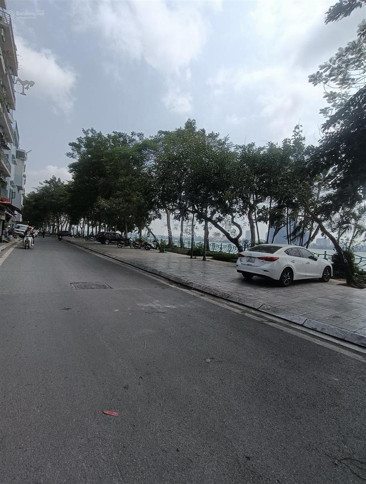 Bán đất phố nhật chiêu tây hồ  1 nhà ra phố  ra hồ tây lộng gió thơ mộng mặt tiền rộng  ngõ t