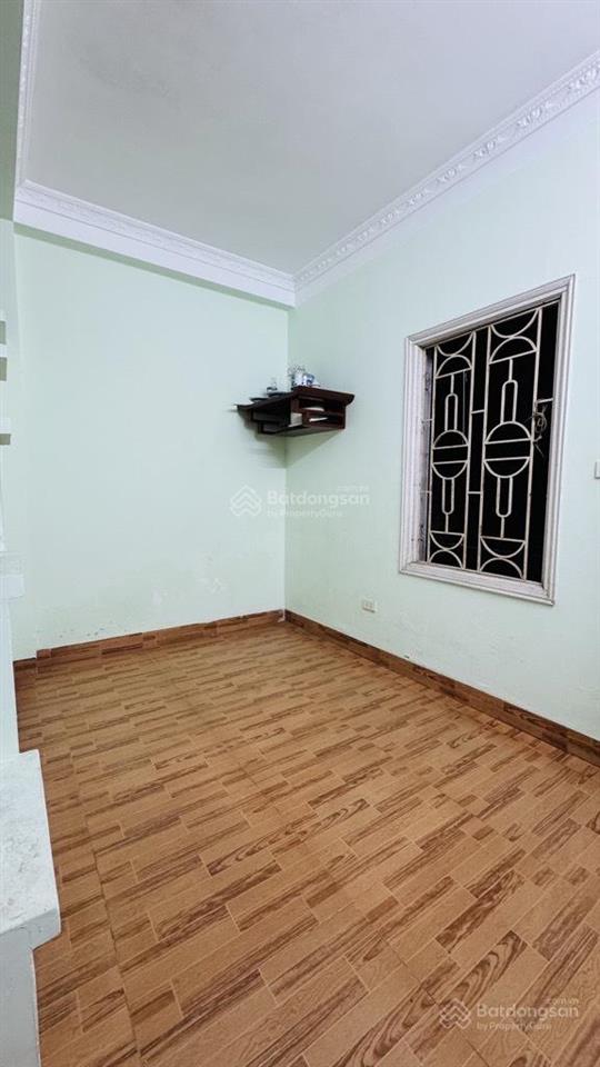 Bán nhà gốc lõi đống đa  mặt ngõ tây sơn thẳng tắp  phân lô ô tô  kinh doanh cực đỉnh  sổ đỏ ho
