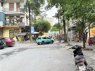 Bán toà nhà văn phòngapartment gara ô tô  kinh doanh  8 tầng thang máy  18 căn hộ apartment