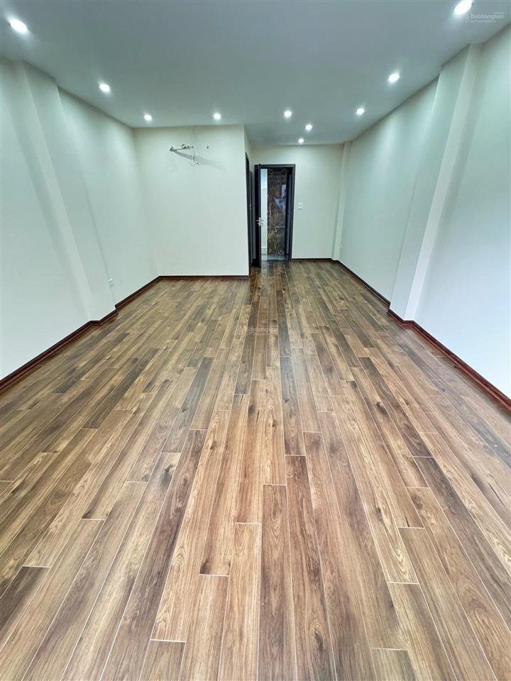 Bán nhà siêu phẩm phân lô ô tô thang máy kinh doanh đỉnh trung tâm trường chinh