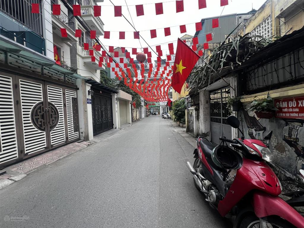 Bán nhà siêu phẩm vạn bảo  ngõ ô tô  kinh doanh vô đối  thang máy vèo vèo