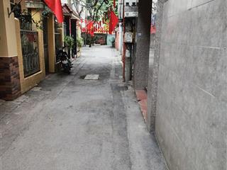 Bán nhà phân lô  ô tô  bán đất tặng nhà 3 tầng  xây ccmn cực đẹpgần nhiều trường đh