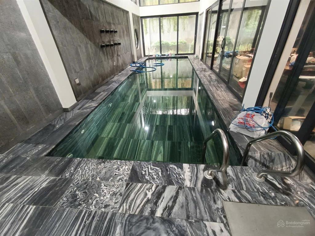 Bán biệt thự nhà vườn đẳng cấp vĩnh hưngkhông gian sống xanhthiết kế hiện đại có thang máy,hồ bơi