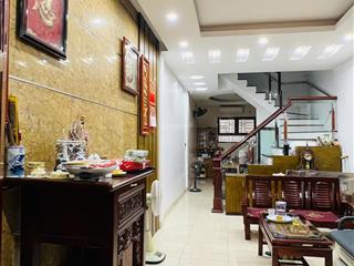 Bán nhà chùa hàcầu giấy10m ra phốô tô đỗ cửa5 tầng2 thoáng  full nội thất