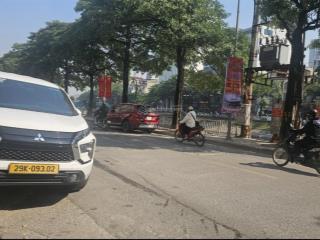 Bán nhà mới xây 6 tầng thiết kế đẹp,mỗi tầng 2 căn hộ full nội thất,dòng tiền 50tr/ tháng,nhà thoán