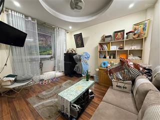 Bán nhà hàng hiếm ba đìnhgần hồ tây45m ô tônhà dân xây cực đẹptrước nhà ngõ rộng thoáng.