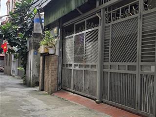 Bán nhà đẹp, ngõ thông, lô góc, ô tô ngủ trong nhà, gần phố an dương vương  tây hồ