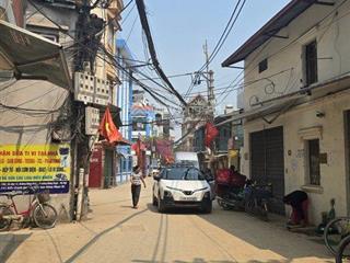 Bán ccmntổng 26 phòng. dòng tiền đạt 100tr/thánggần các trường học viện tài chính hanoi universi