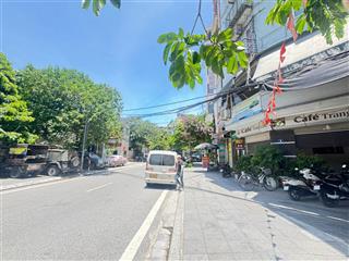 Bán nhà phân lô vỉa hè ô tô tránhngõ thông bàn cờ2 mặt ngõ trước saunhà phù hợp xây mới dòng tiề