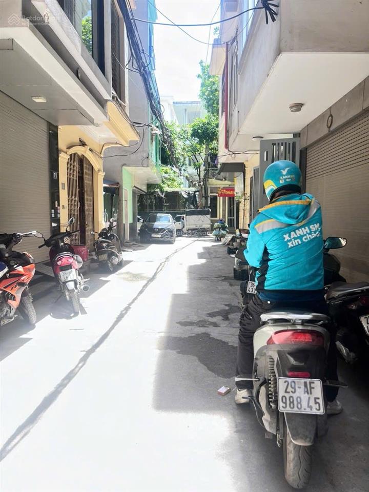 Bán siêu phẩm phân lô vip nhất phố cầu giấyô tô vào nhàthang máykinh doanh đỉnh cao