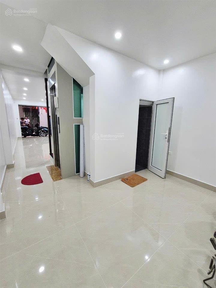 Bán nhà 5 tầng thang máy  nhà đẹp long lanh  ô tô đỗ cửa  ngõ to 3.5  ngõ thông  kinh doanh 