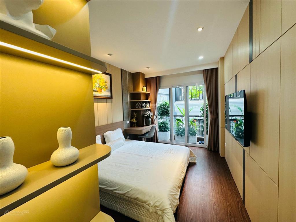 Bán nhà phố cảm hội hbtgần ô tô tuyệt tác thiết kế có gunội thất tiền tỷxách vali về ở ngay 62m