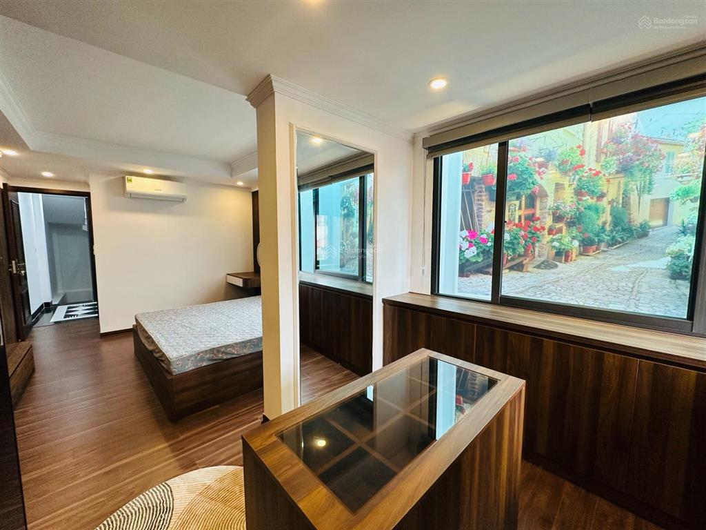 Bán nhà nhà siêu đẹp phố ngọc khánh thiết kế đẳng cấp  siêu thoáng  ở sướng  full nội thất xịn