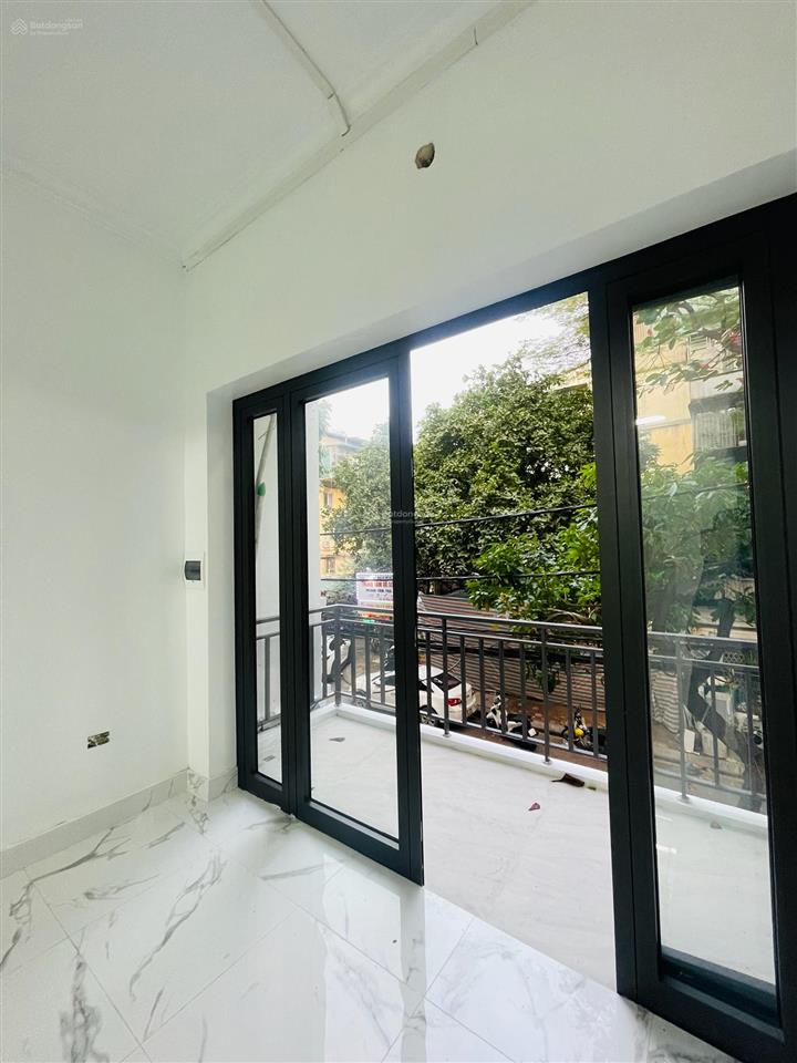 Nhà mặt phố trần tử bình 4 tầng vỉa hè rộng kinh doanh đỉnh cao47m35 tỷ có tl