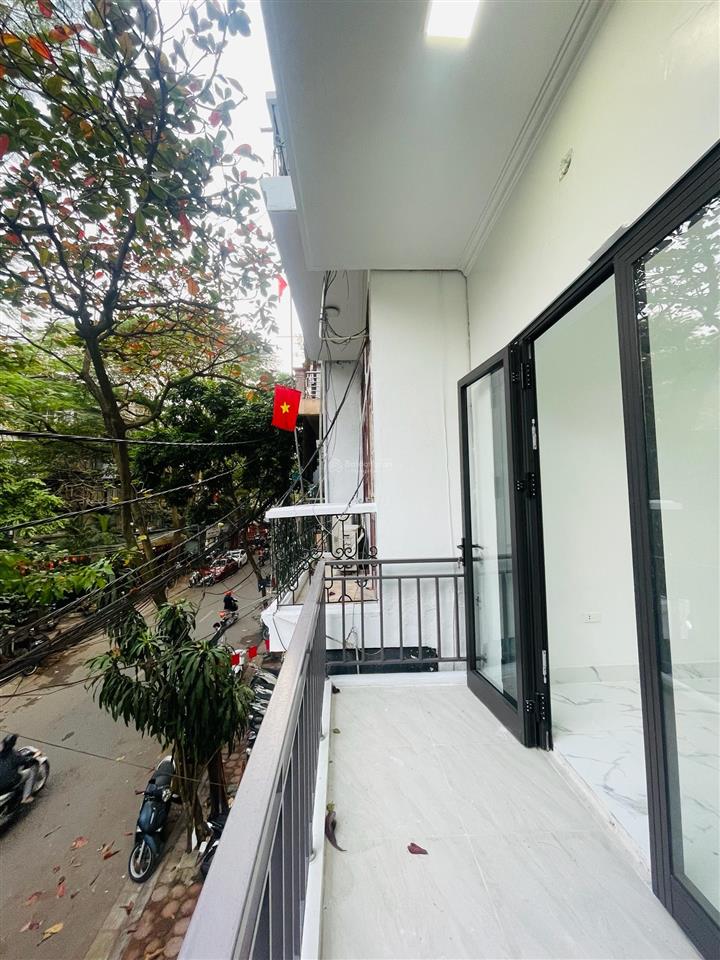 Nhà mặt phố trần tử bình 4 tầng vỉa hè rộng kinh doanh đỉnh cao47m35 tỷ có tl
