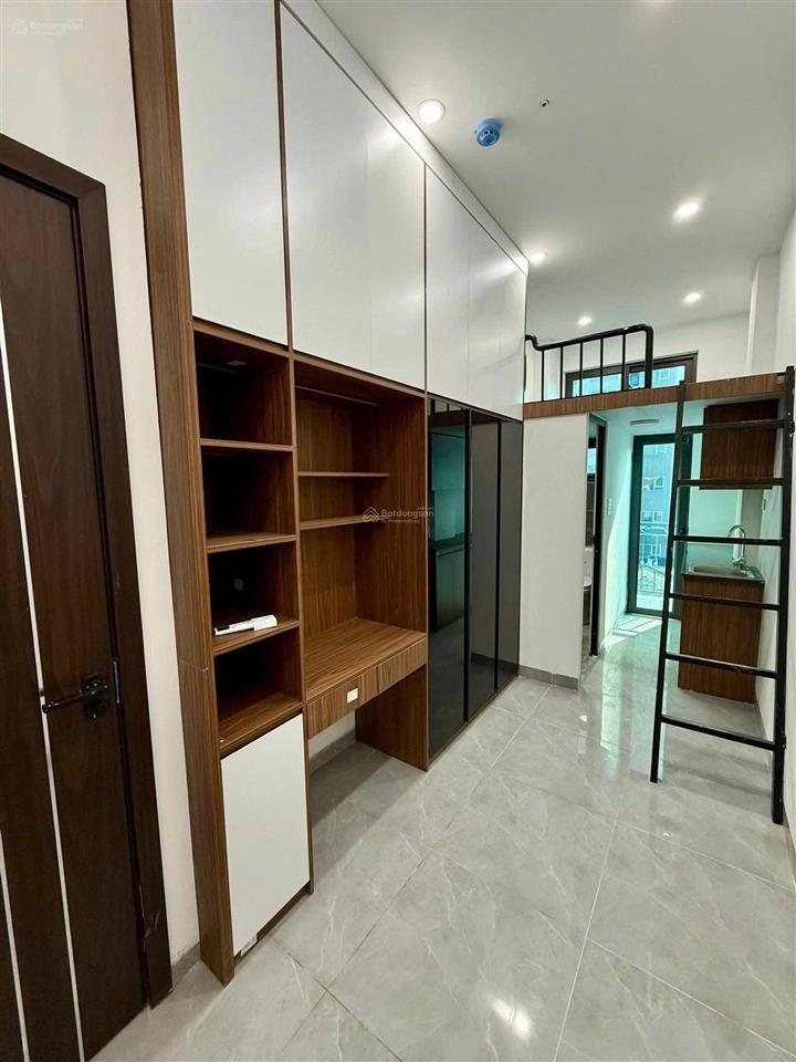 Siêu phẩm dòng tiền gần 1tỷ /nămngõ nông gần phố7 tầng thang máylô góctrung tâm ngã tư sở 65m