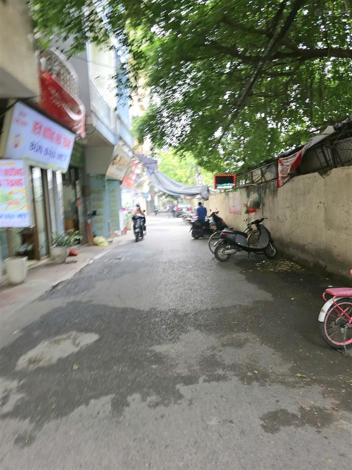 Bán nhà mặt ngõ to như phố, kinh doanh bất chấp, dòng tiền 30tr/th, cổng sau đại học thuỷ lợi 39m²