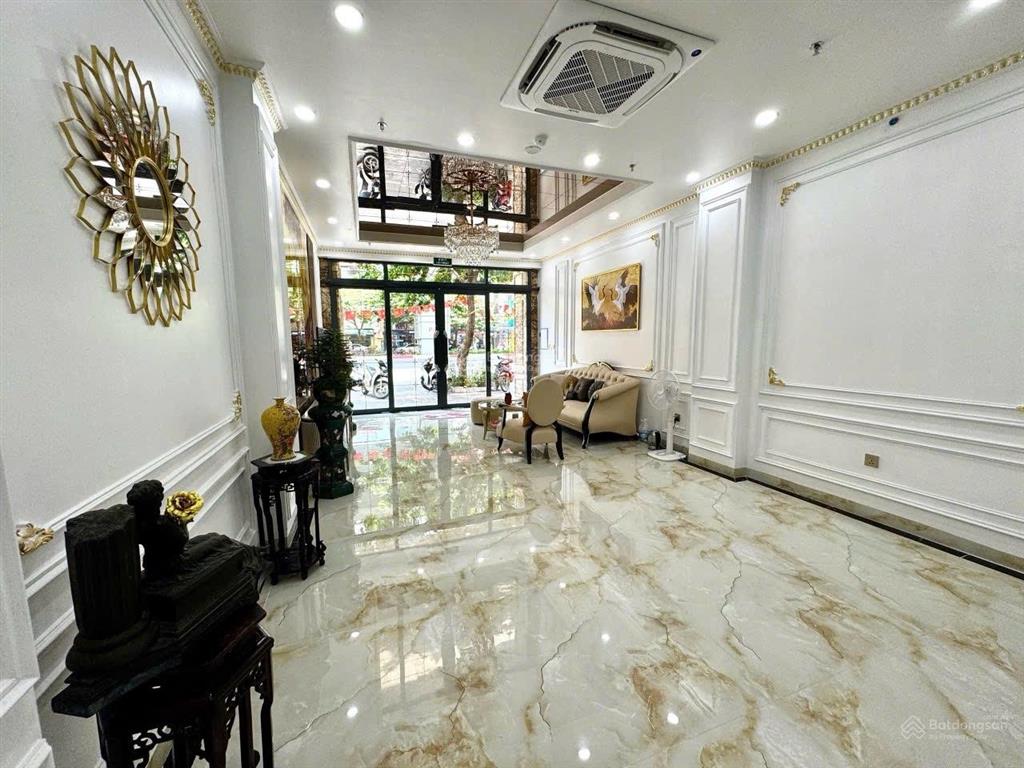 Bán nhà đẹp 8 tầng tm mặt phố đại latt hai bà trưngmặt tiền 4m5diện tích 61,2m sổ vuông như bánh