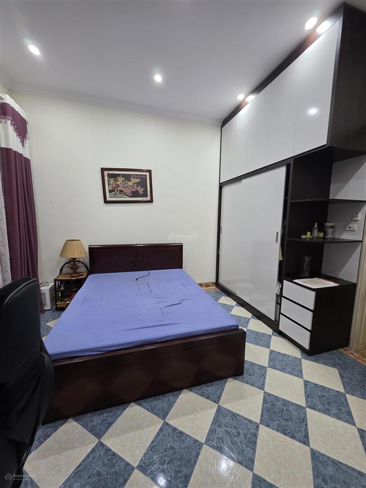 Bán nhà hàng hiếmvị trí đắc địanhà phân lô dân xâylô gócngõ thông kinh doanhô chờ thang máyhộ