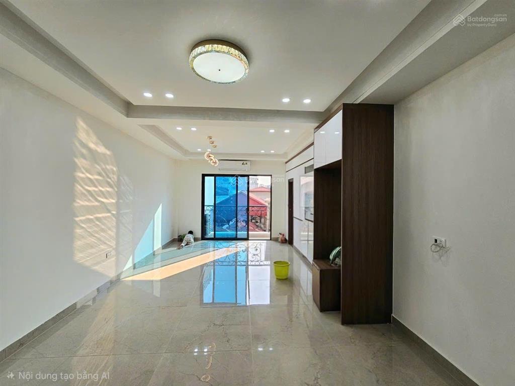 Bán nhà phân lô quân đội, nhà mới kinh doanh, 8 tầng thang máy, ngõ thông, ô tô vào nhà