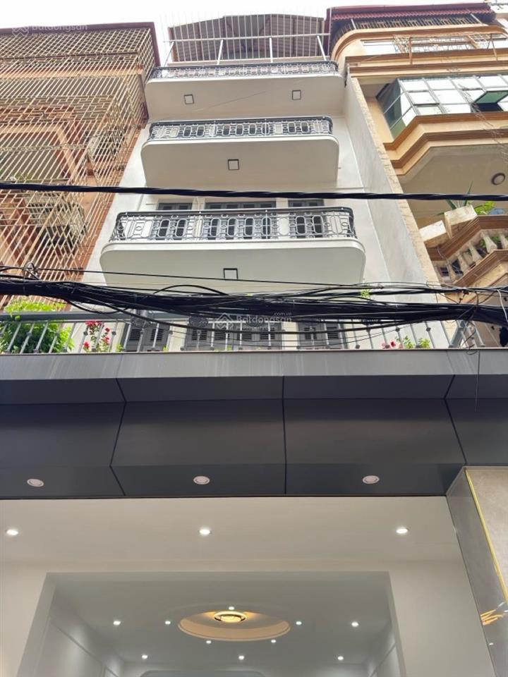 Bán nhà phân lô trần quốc hoàn  vip cầu giấy  gara ô tô  kinh doanh sát phố  ô chờ thang máy