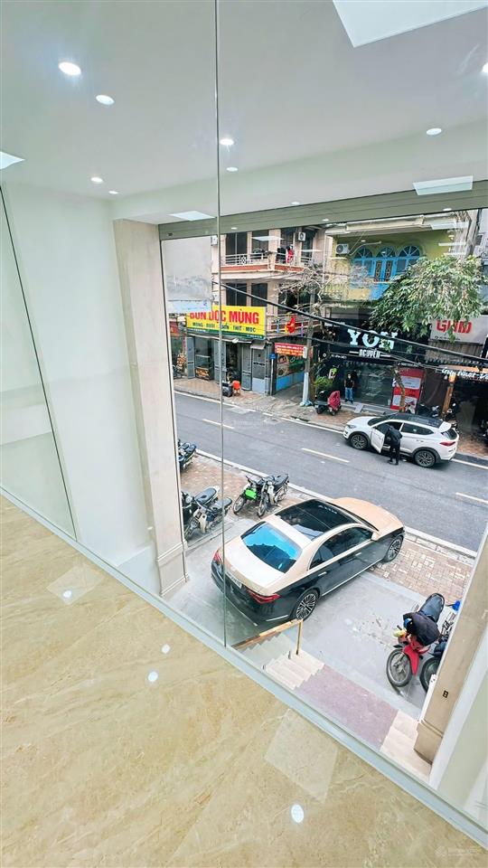 Bán tòa nhà vp mặt phố tô vĩnh diện8 tầng2 thoángdoanh thu đạt 150 triệu/thángtòa nhà đã được h