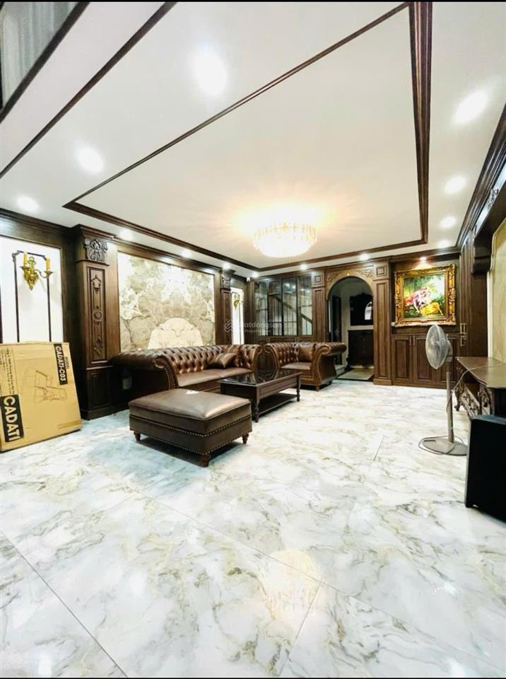 Bán nhà xây mới phố lê trọng tấnthang máyngõ thôngcách oto tránh 20mở sướng.