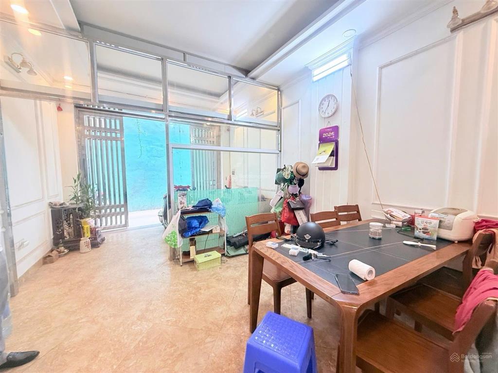 Bán nhà đẹp dân xây chắc chắn đường võ chí công phân lôô tô vào nhà6 ngủ  kinh doanh tốt