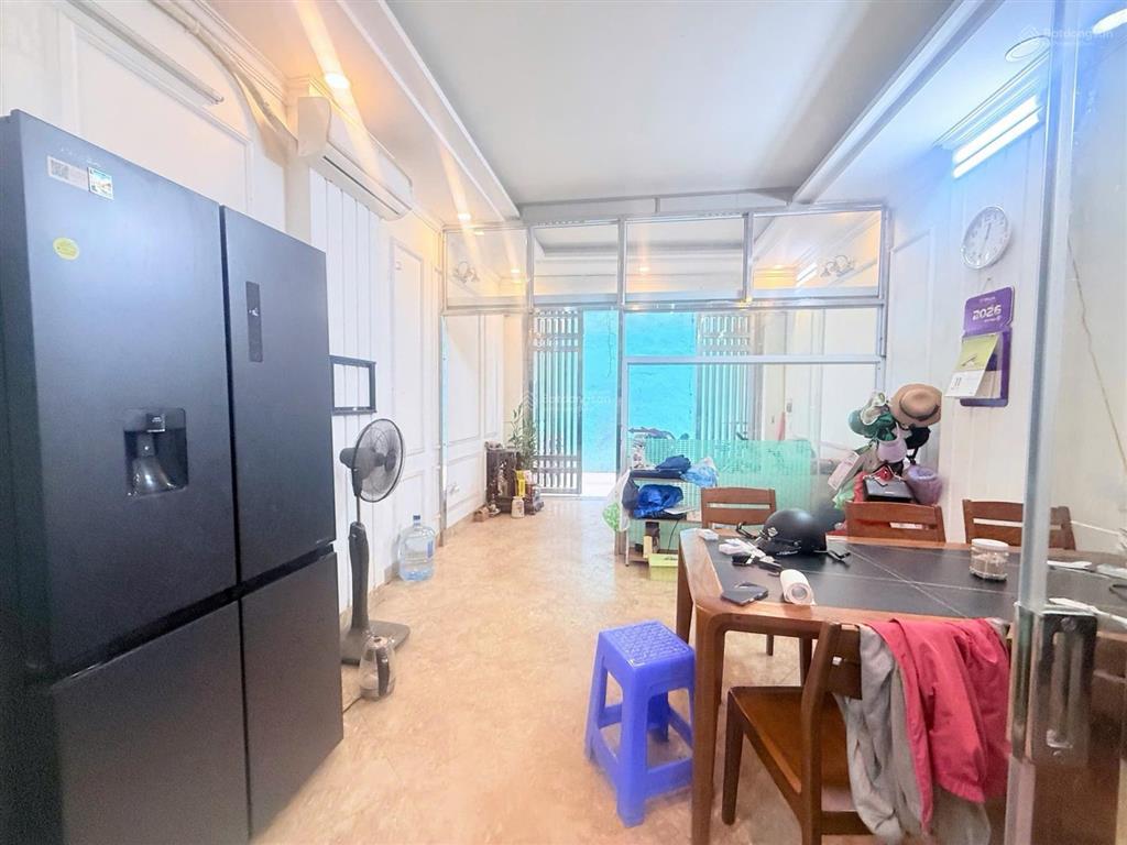 Bán nhà đẹp dân xây chắc chắn đường võ chí công phân lôô tô vào nhà6 ngủ  kinh doanh tốt