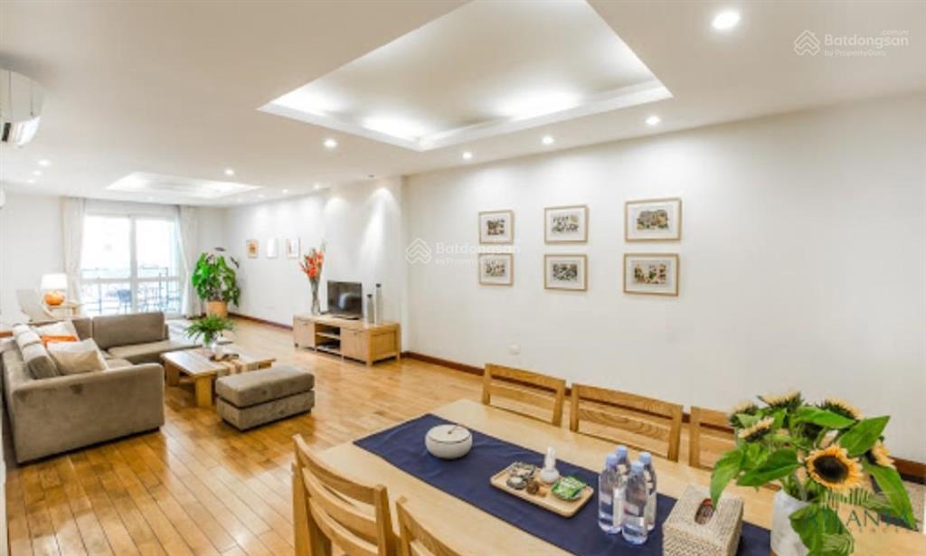 Bán tòa nhà bao gồm 15 tầng nổi + 2 tầng hầm, tổng diện tích sử dụng gần 8000m doanh thu ~3 tỷ /th