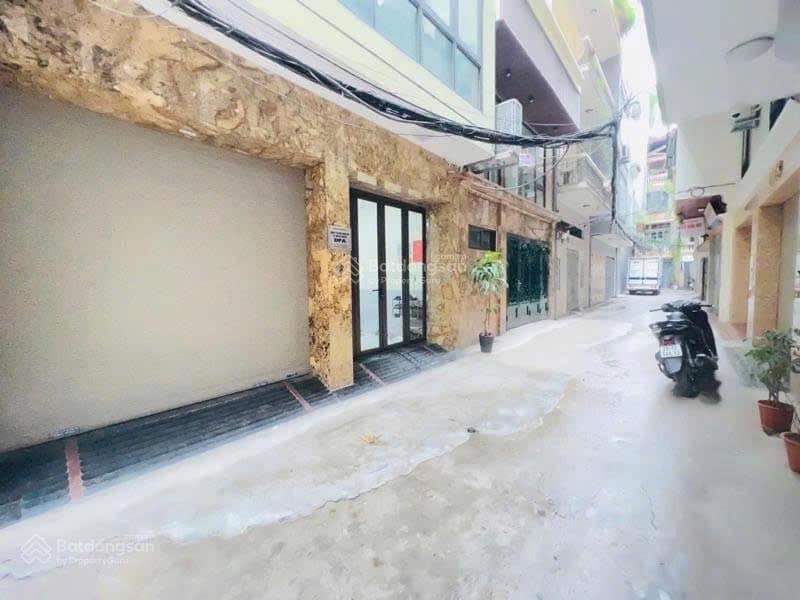 Bán nhà phân lô ô tô tránh6 tầng thang máykinh doanh đỉnhhàng xóm quận uỷ đống đa
