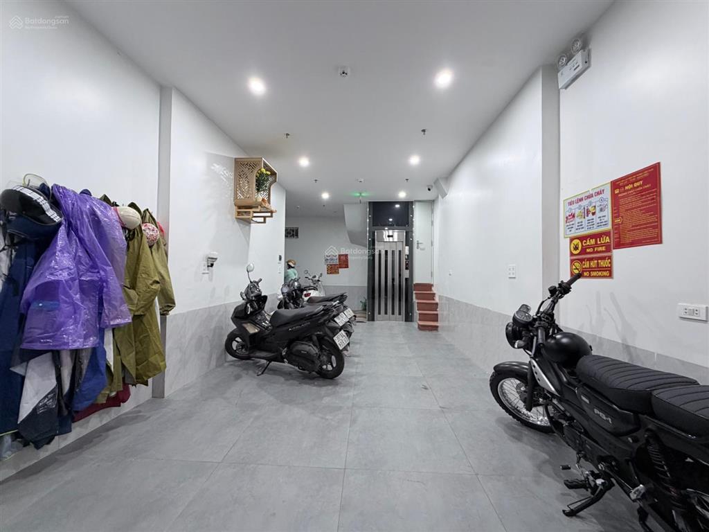 Bán nhà nhà đẹp 5m ra phố thái hà  tt đống đa  thang máy  quy hoạch ổn định  sổ vuông nở hậu