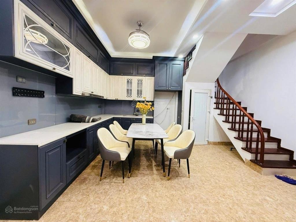Bán nhà hồ đắc di nhà đẹp dân xây, ngõ nông gần phố  dân trí cao  6 tầng 6 pn  ô tô sát nhà dong