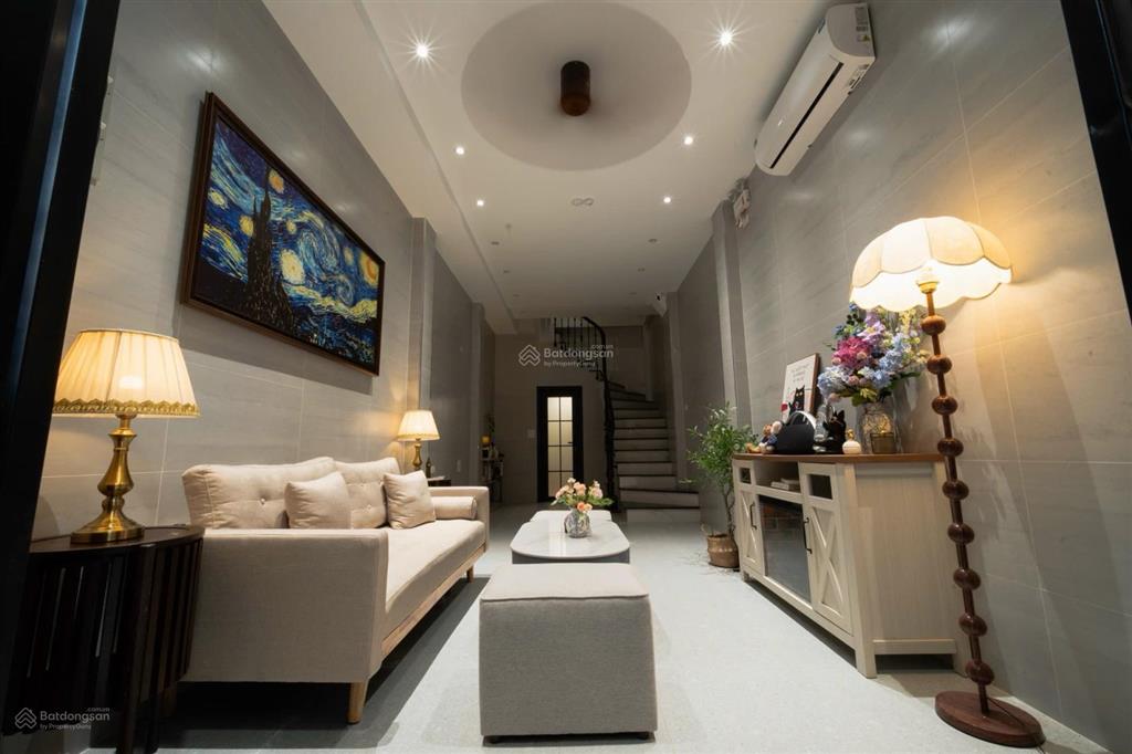 Bán nhà kim mã thượng tổng ~200m2 sử dụng ở vị trí vàng phân lôô tôkhu vực cực kỳ hiếm nhà bán