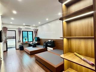Bán nhà ba bước ra phốview hồ tâythang máymô hình homestay theo ngàydoanh thu khoảng 100tr/thán