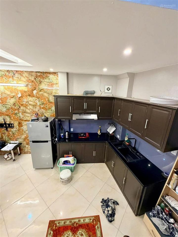 Bán nhà trung tâm ba đình  ngõ đẹp thoáng  mặt tiền rộng  vài bước ra phố  yên tĩnh ở sướng