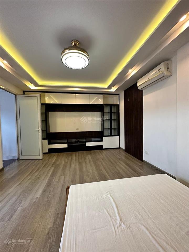 Bán nhà view hồ tây3 thoáng5 tầng dân xâyotoô chờ thang máyô chờ thang máybay nhanh