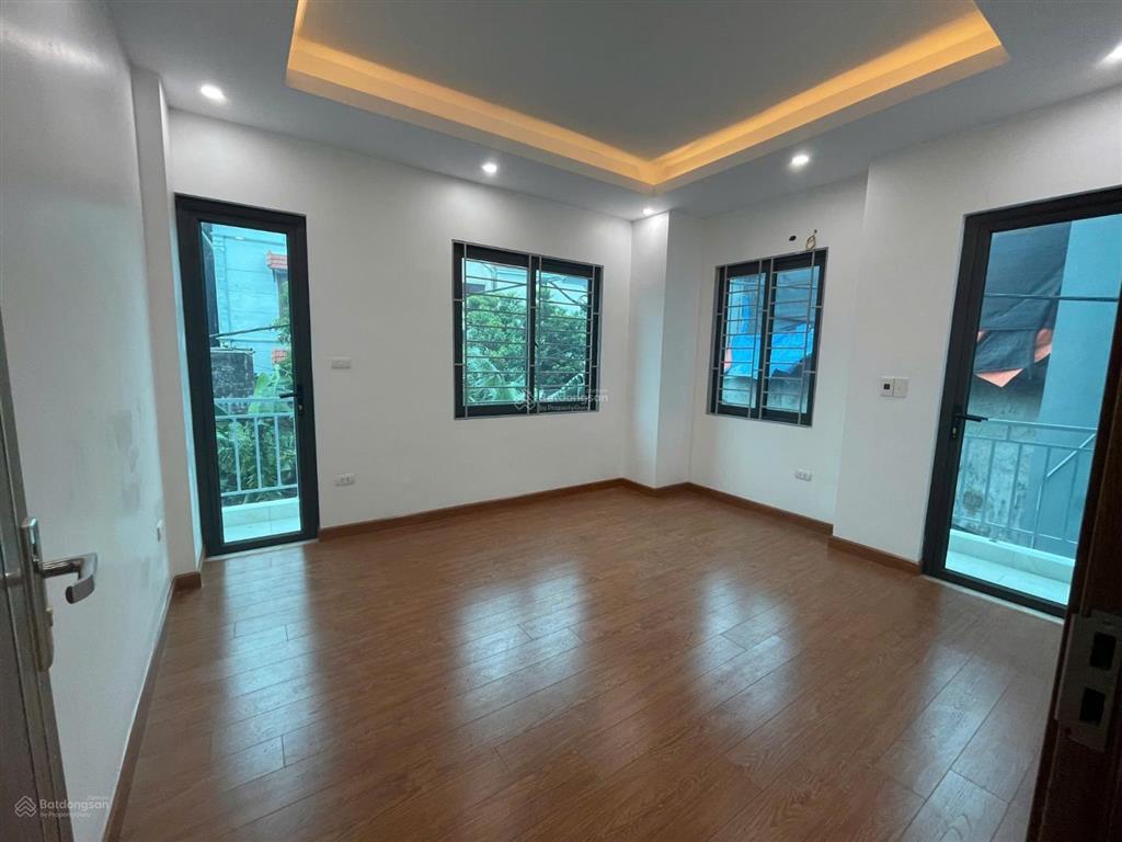 Bán nhà lô gócthang máy3 mặt thoáng vĩnh viễnban công triệu đônhiều cửa sổô tô vf3 tận cửagần