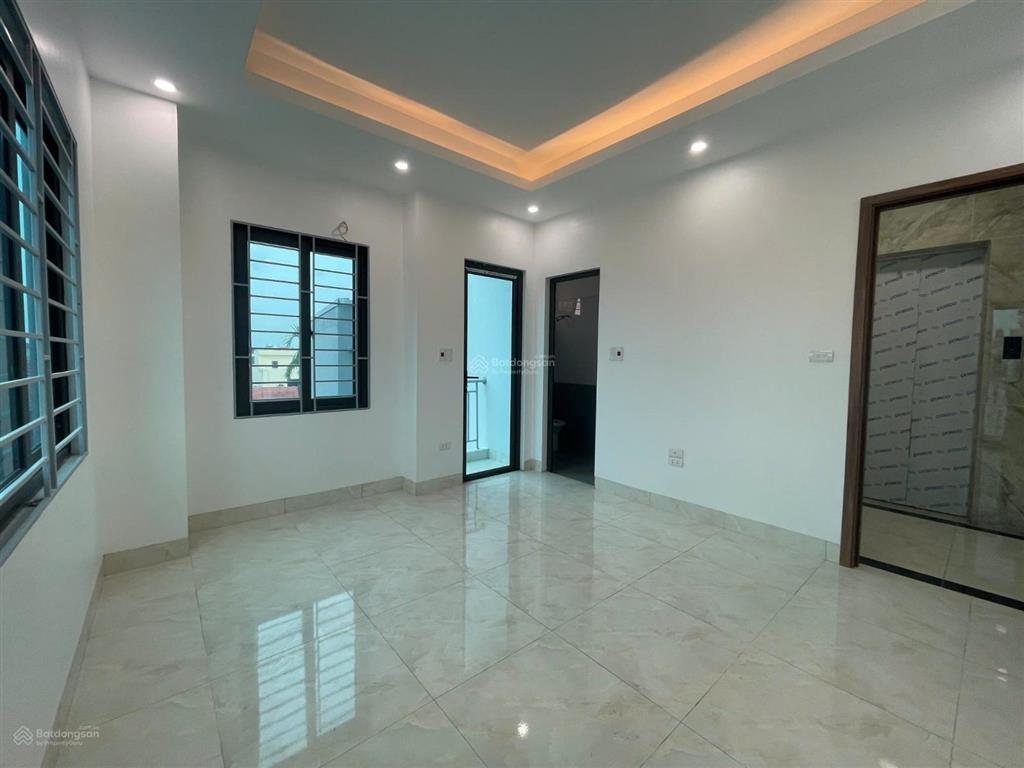 Bán nhà lô gócthang máy3 mặt thoáng vĩnh viễnban công triệu đônhiều cửa sổô tô vf3 tận cửagần