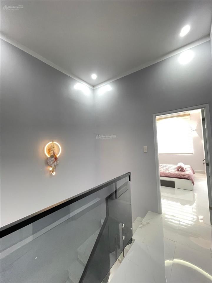 Nhà mới lê tấn bê  an lạc  4x11  tặng nội thất pk bếp xịn  nhỉnh 4 tỷ