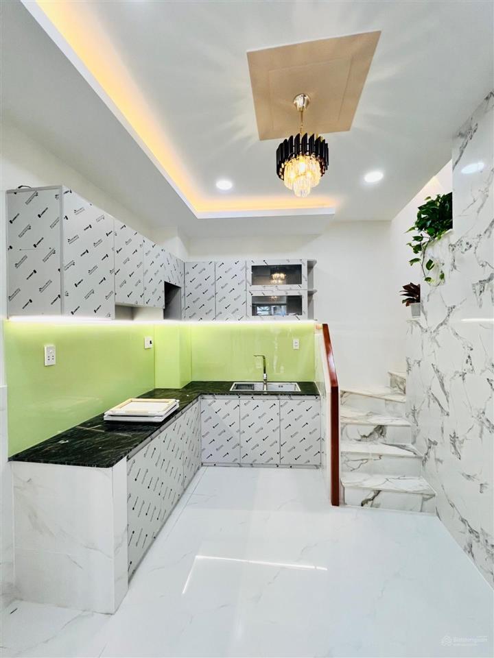 Mời vào bóc tem nhà  lưu hữu phước  4pn (1 master)  chỉ nhỉnh 4 tỷ