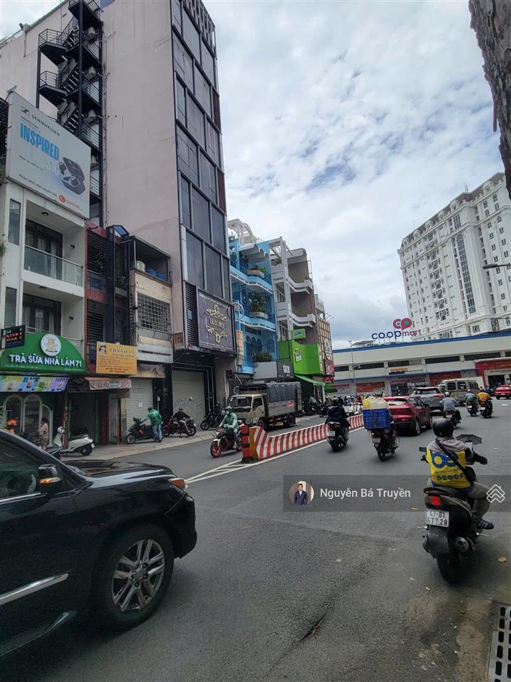 Bán tòa nhà văn phòng góc 2mt đường bùi thị xuân phường bến thành q1 kc 1 hầm 7 lầu sd 828.5m2 80tỷ