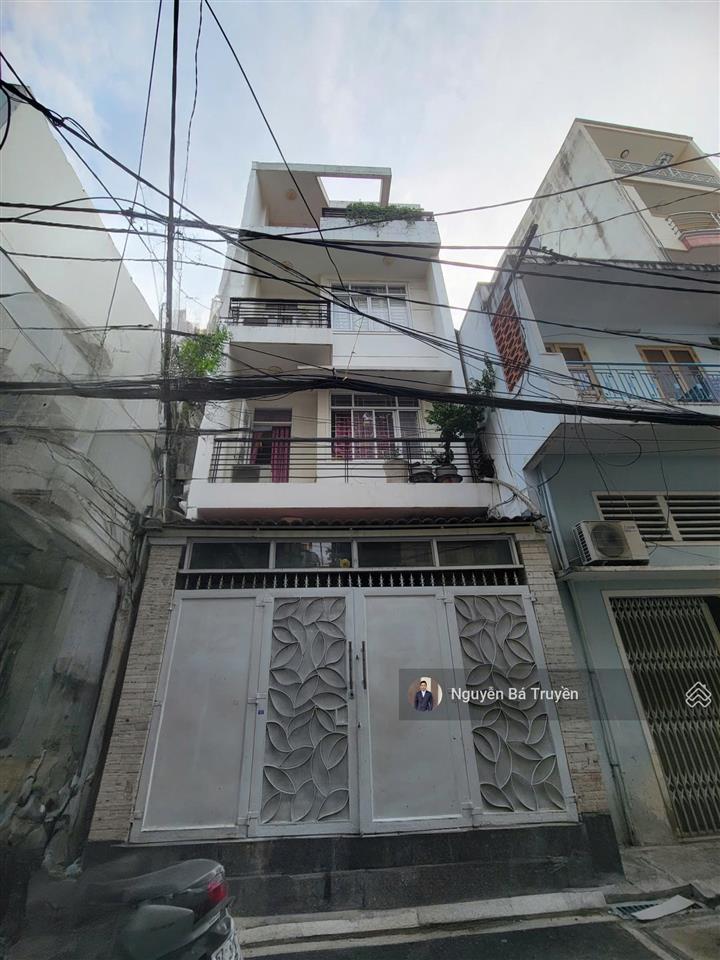 Bán nhà ngay ngã 6 phù đổng quận 1, ngang ~5m, 4 tầng 5 ngủ nhà mới đẹp ô tô đậu ở nhà 23 tỷ