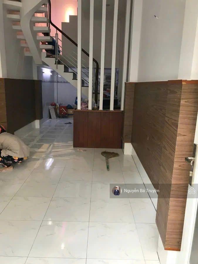 Bán nhà mặt tiền đường nguyễn cảnh chân, p. cầu kho, q1 dt 31m2, 4 tầng chỉ 13.9 tỷ  kinh doanh