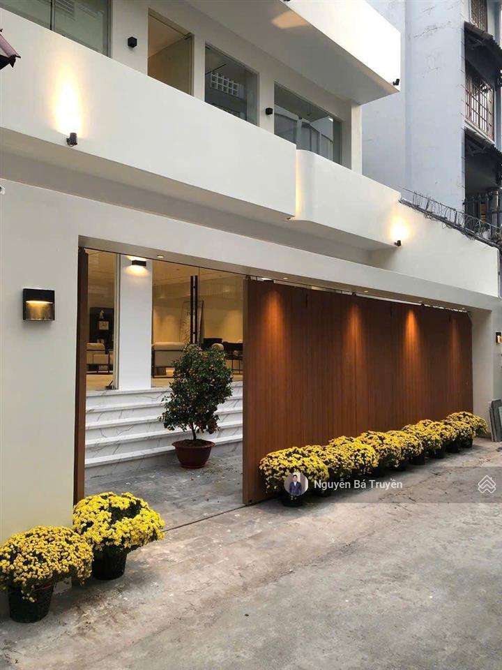 Bán nhà villa thảo điền quận 2, 10x11m, kc 1 trệt 3 tầng thang máy 5 ngủ lớn, nội thất nhập khẩu