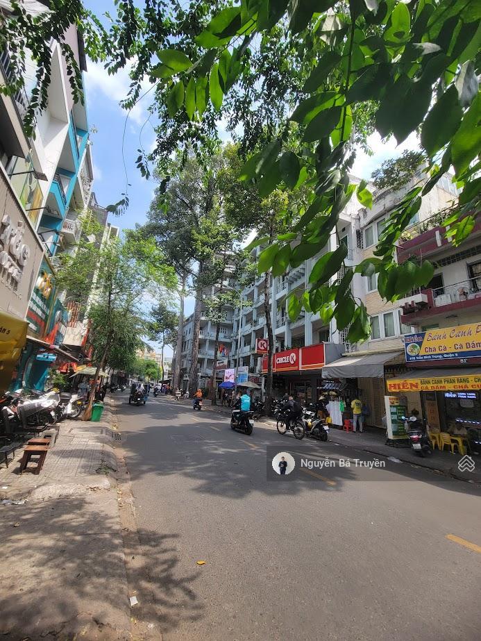 Bán nhà riêng tại bến thành, 15,5 tỷ, 54 m2, hàng hot uy tín