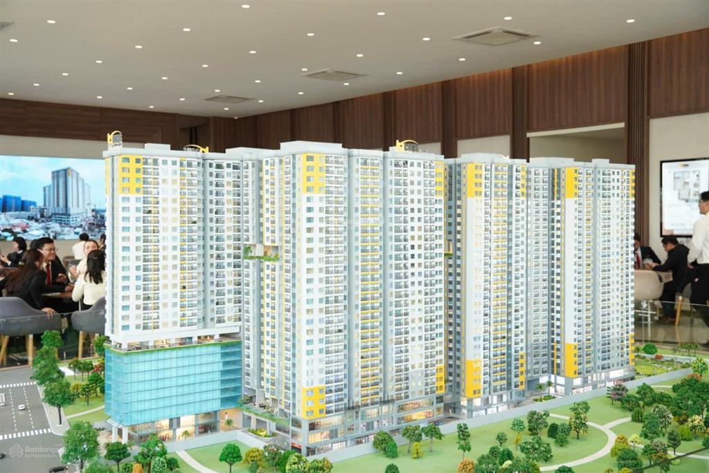 Giỏ hàng bcons newsky 2pn chỉ 2.6tỷ, 3pn  3.6tỷ, cam kết thuê 15tr/tháng, tt 10% ký hdmb  0% lãi