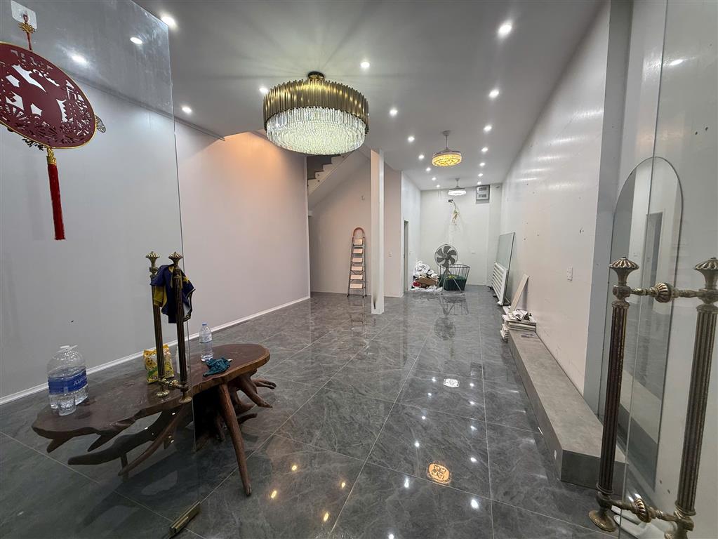 CHO THUÊ MẶT BẰNG TẦNG 1 – KIM ĐỒNG, TP VINH, NGHỆ AN