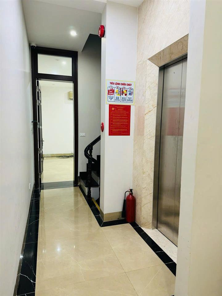 CHO THUÊ VĂN PHÒNG 90M² – NHÀ 4 TẦNG MỚI – CÓ THANG MÁY TẠI KHƯƠNG MAI, THANH XUÂN, HÀ NỘI