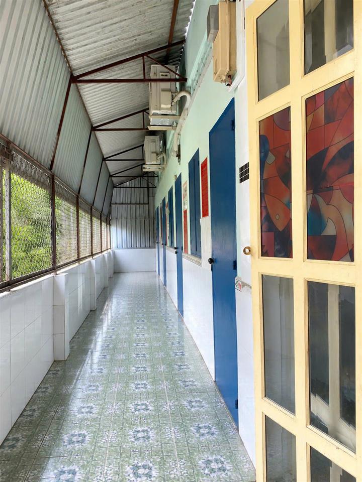 BÁN NHÀ + ĐẤT CÓ 5 PHÒNG TRỌ , THU NHẬP 10 TRIỆU/THÁNG - 100M2 , OTO TỚI NHÀ